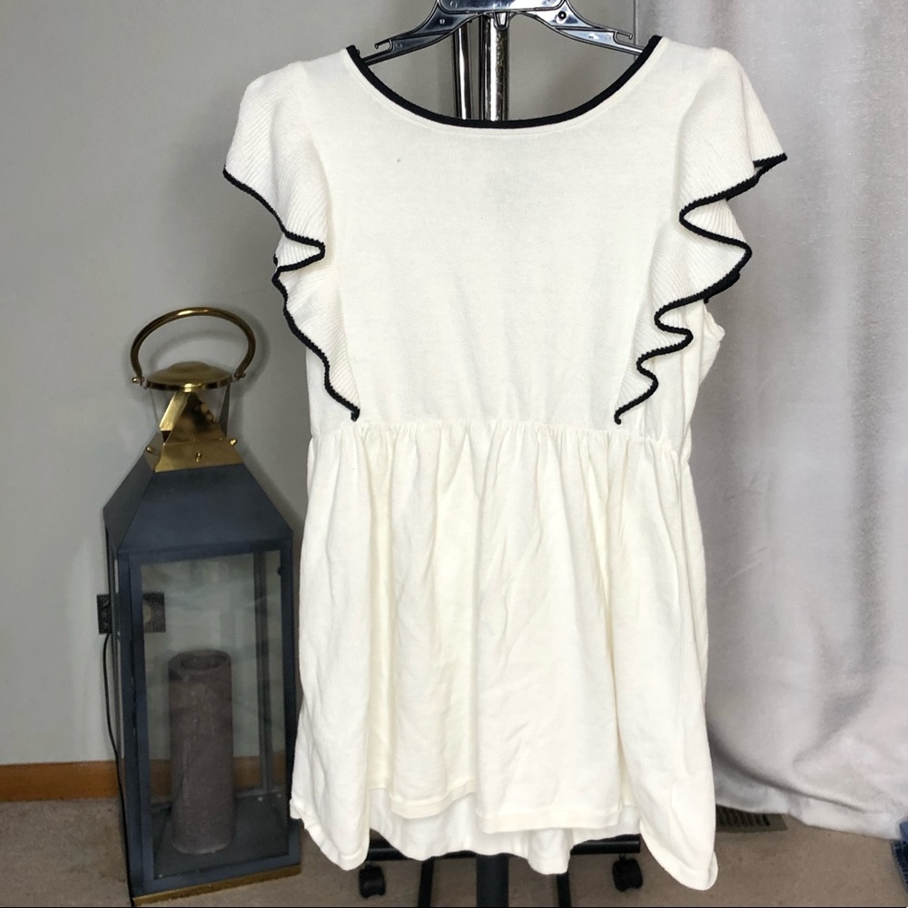 🔥HP🔥Motherhood Maternity White Knitted Ruffle Sweater with Black Trim(Size:XL)